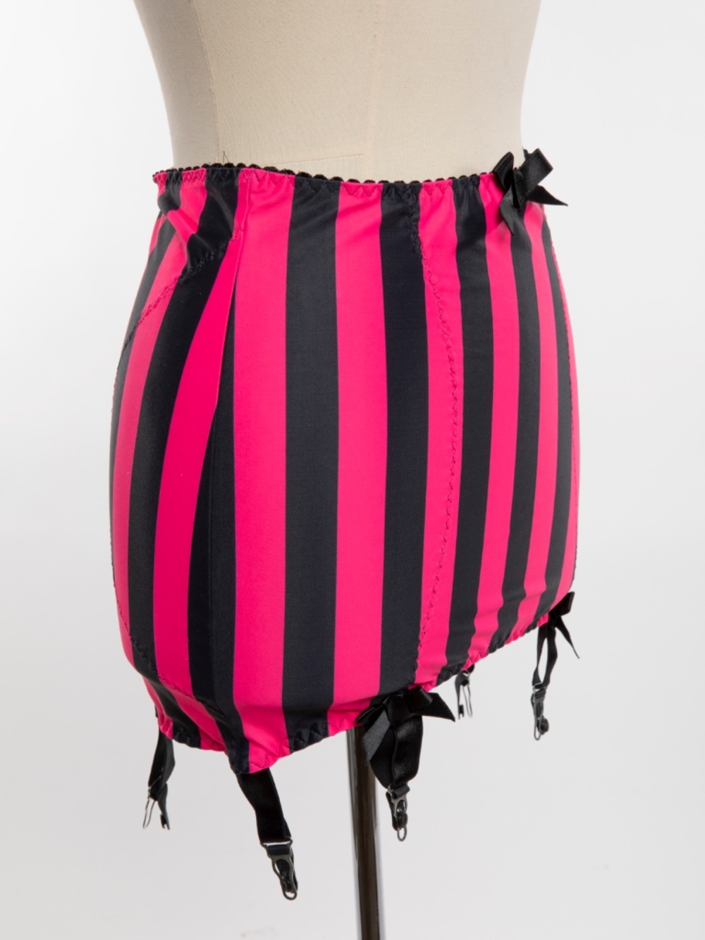 Stockings & Romance Women's Hot Pink & Black Stripped Shapwear - XL - Picture 2 of 4